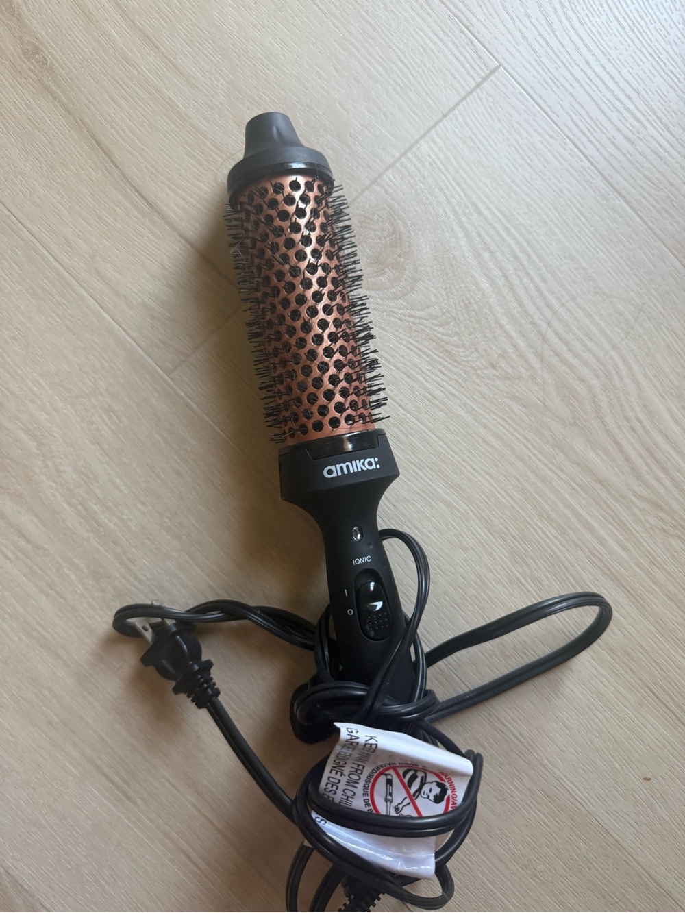AMIKA thermal Hot Air Round Brush - Black & Copper
